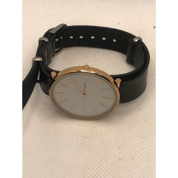 Skagen SKW2688 Women's Black Leather Analog White Dial Quartz Wrist Watch KS426 - Picture 7 of 9